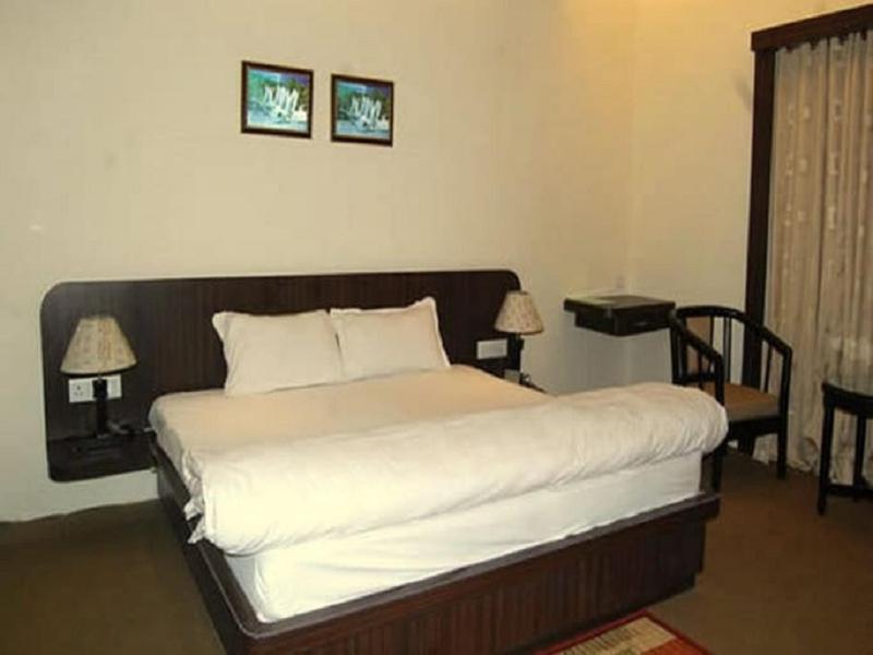 Hotel Royal Panna Shahjahanpur Dış mekan fotoğraf